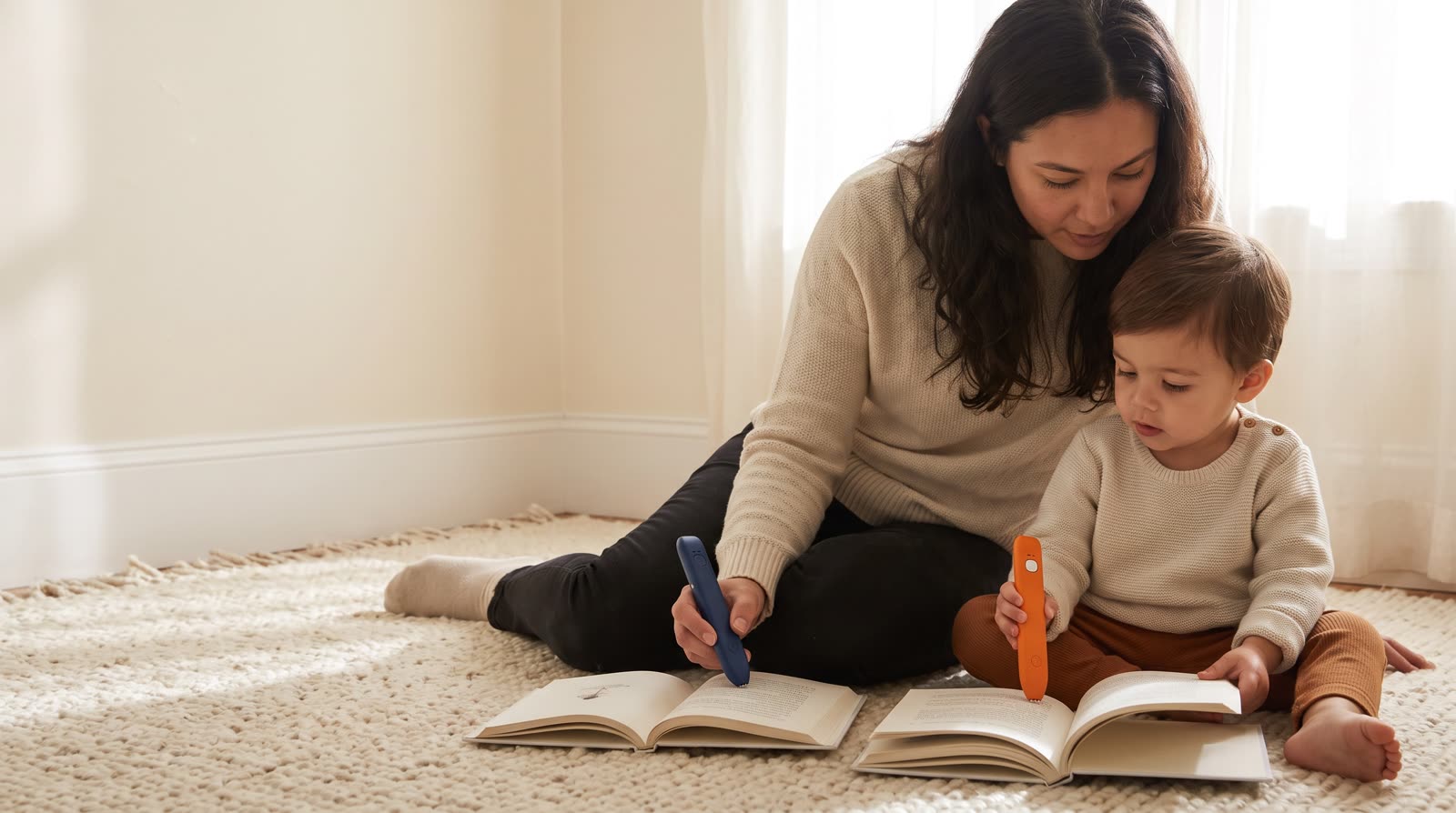 What is the difference between a brand-specific reading pen and a universal scanning pen in terms of screen-free use?