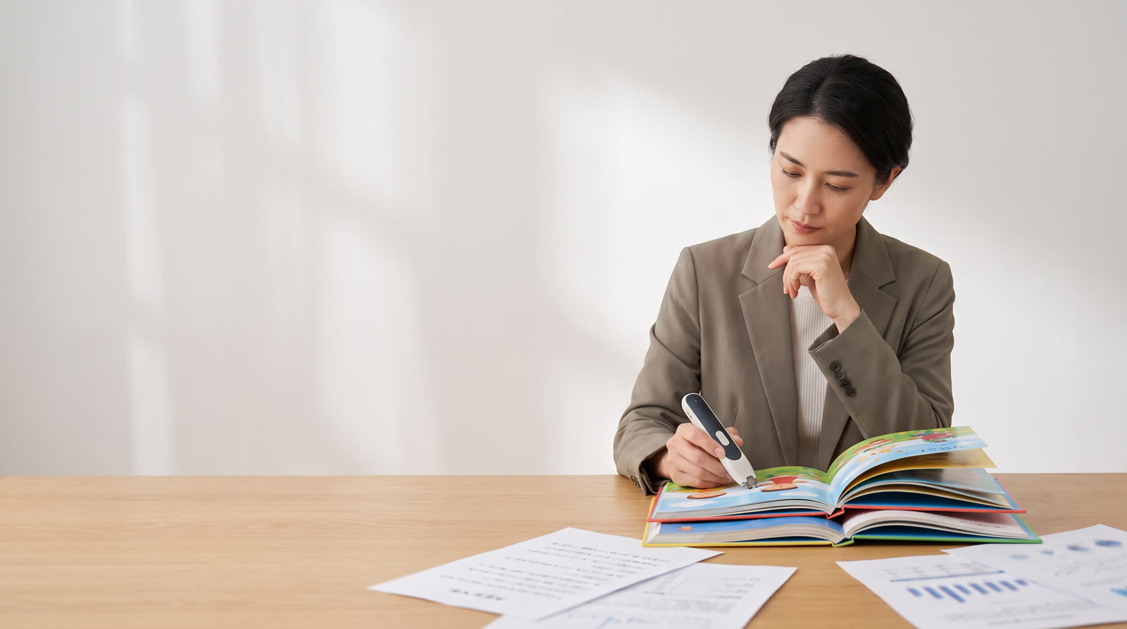 How Should Distributors Choose Picture-Book Language Packs for Their Market?